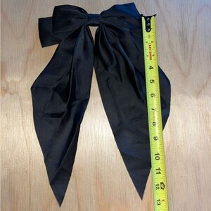 New Halara Black Bow Hair Barrette
